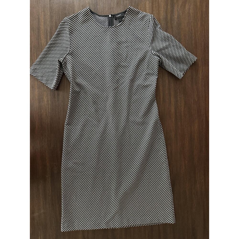 Theory Dress Womens 8 Black White Stripe Knit Sheath Half Sleeve Elegant - Picture 3 of 12